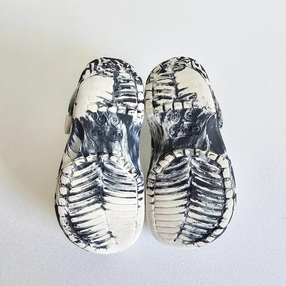 Iconic Crocs Marbled Croslite Child Black White Classic Clog Children Size 10